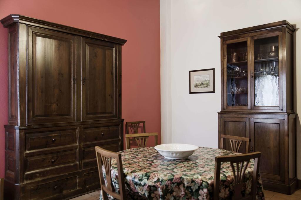 Tenuta Di Colle Alberti Agriturismo Villa Cerreto Guidi Szoba fotó