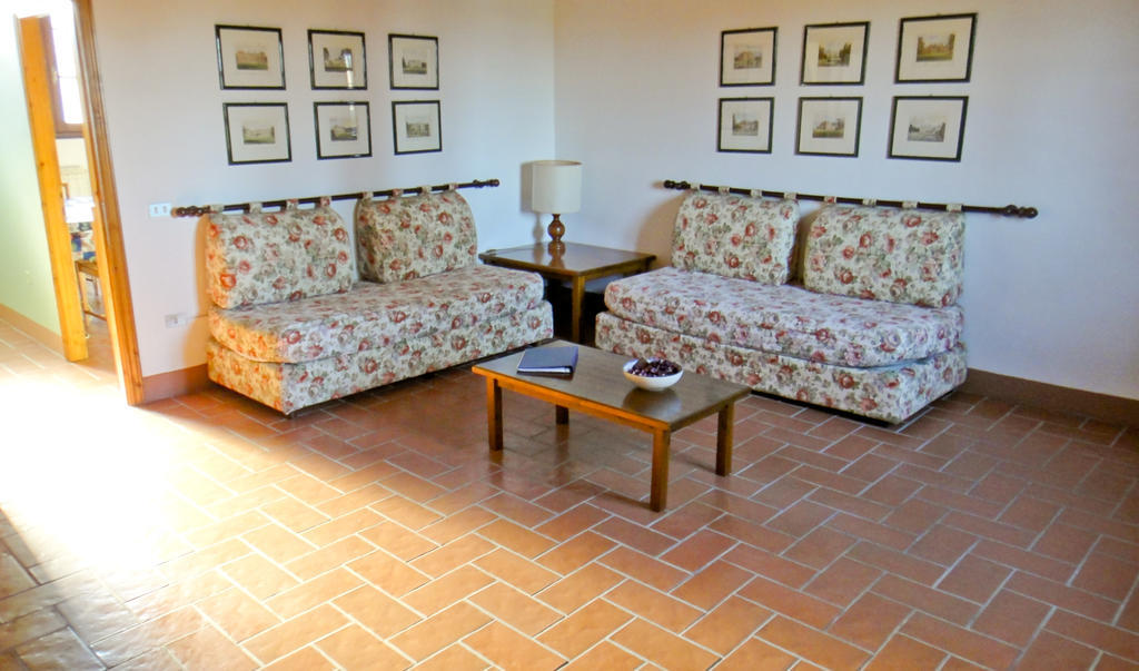 Tenuta Di Colle Alberti Agriturismo Villa Cerreto Guidi Szoba fotó