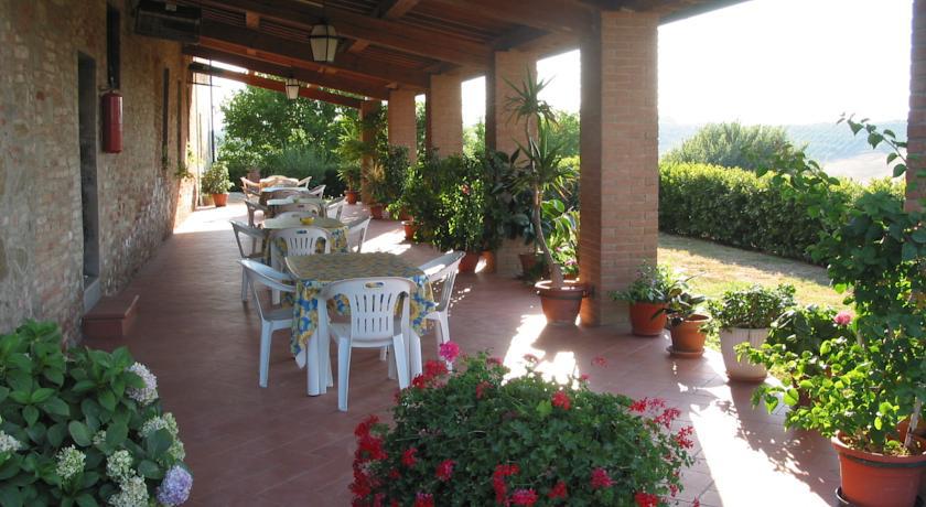 Tenuta Di Colle Alberti Agriturismo Villa Cerreto Guidi Kültér fotó